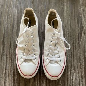 White low top converse